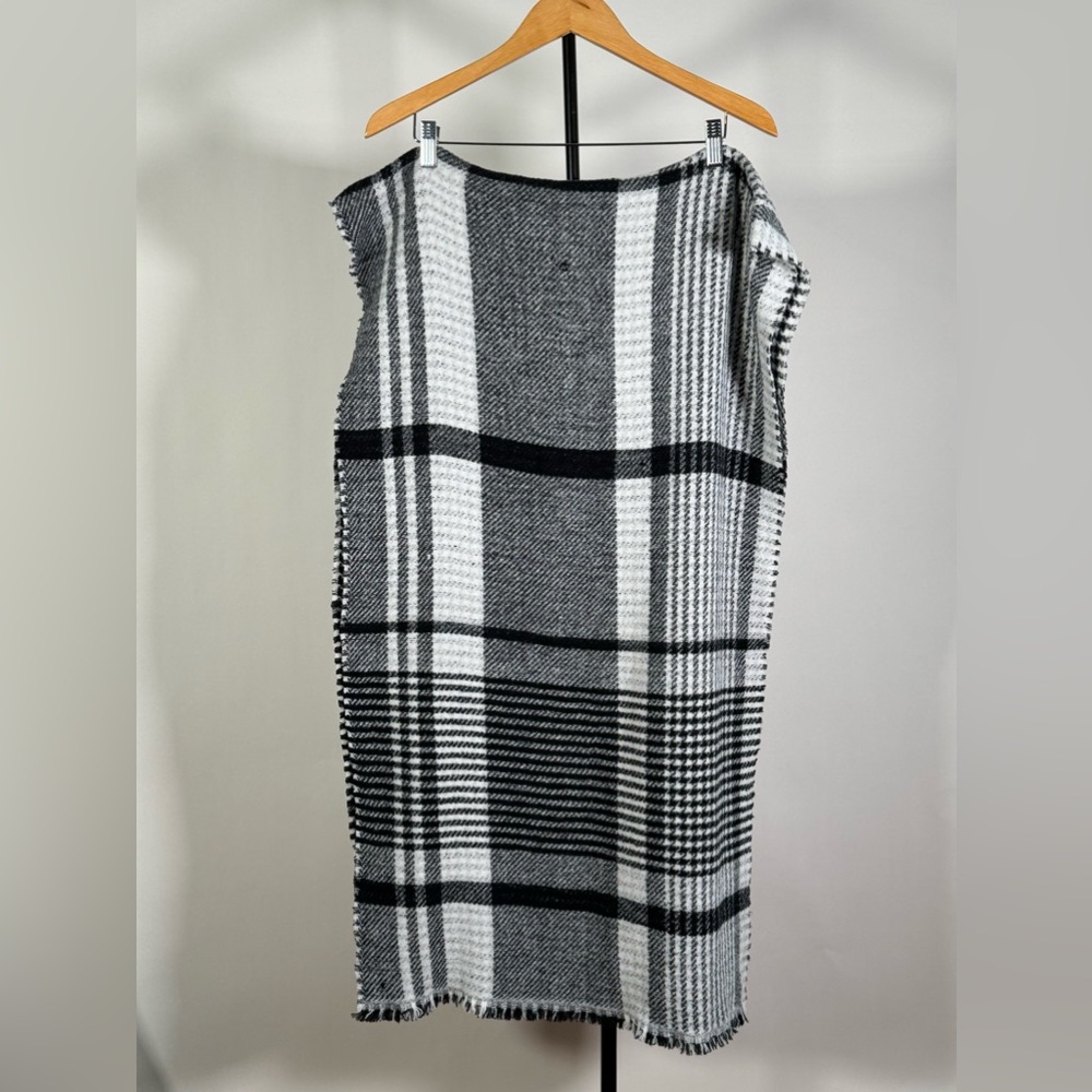 J. Crew Marled reversible scarf. Perfect Christmas gift. - Picture 7 of 7